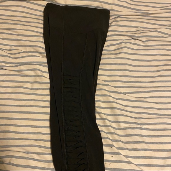 Athleta Salutation Stash 7/8 Tight in Powervita. Womens XXS leggings - Picture 3 of 7